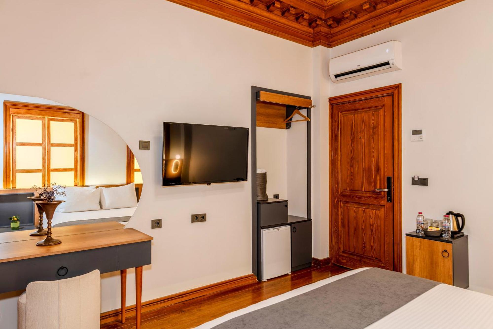 Elmira Pera Hotel & Spa - Special Class Istanbul Ngoại thất bức ảnh
