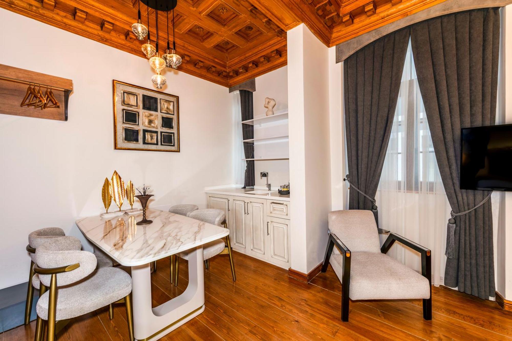 Elmira Pera Hotel & Spa - Special Class Istanbul Ngoại thất bức ảnh