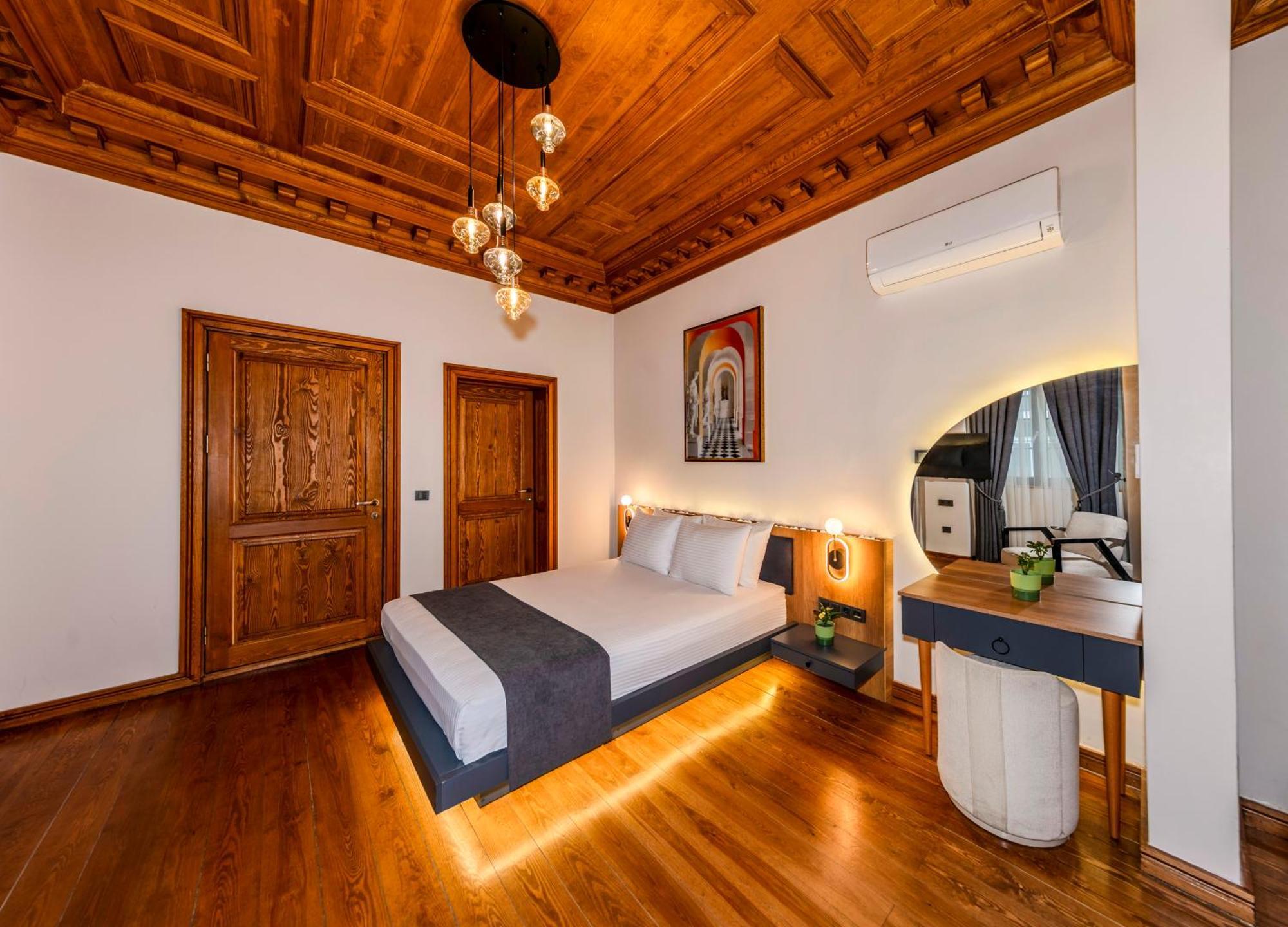 Elmira Pera Hotel & Spa - Special Class Istanbul Ngoại thất bức ảnh