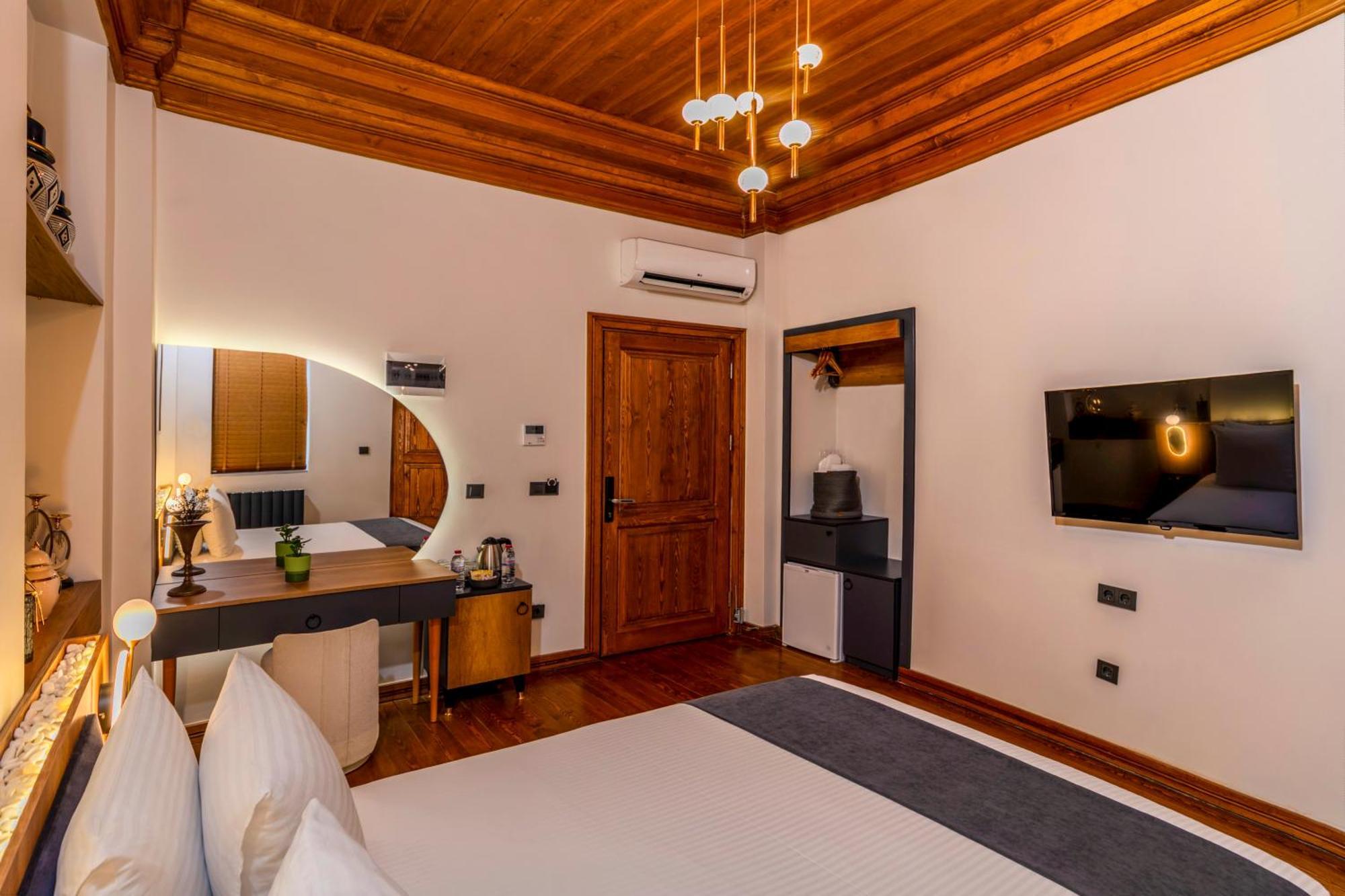 Elmira Pera Hotel & Spa - Special Class Istanbul Ngoại thất bức ảnh