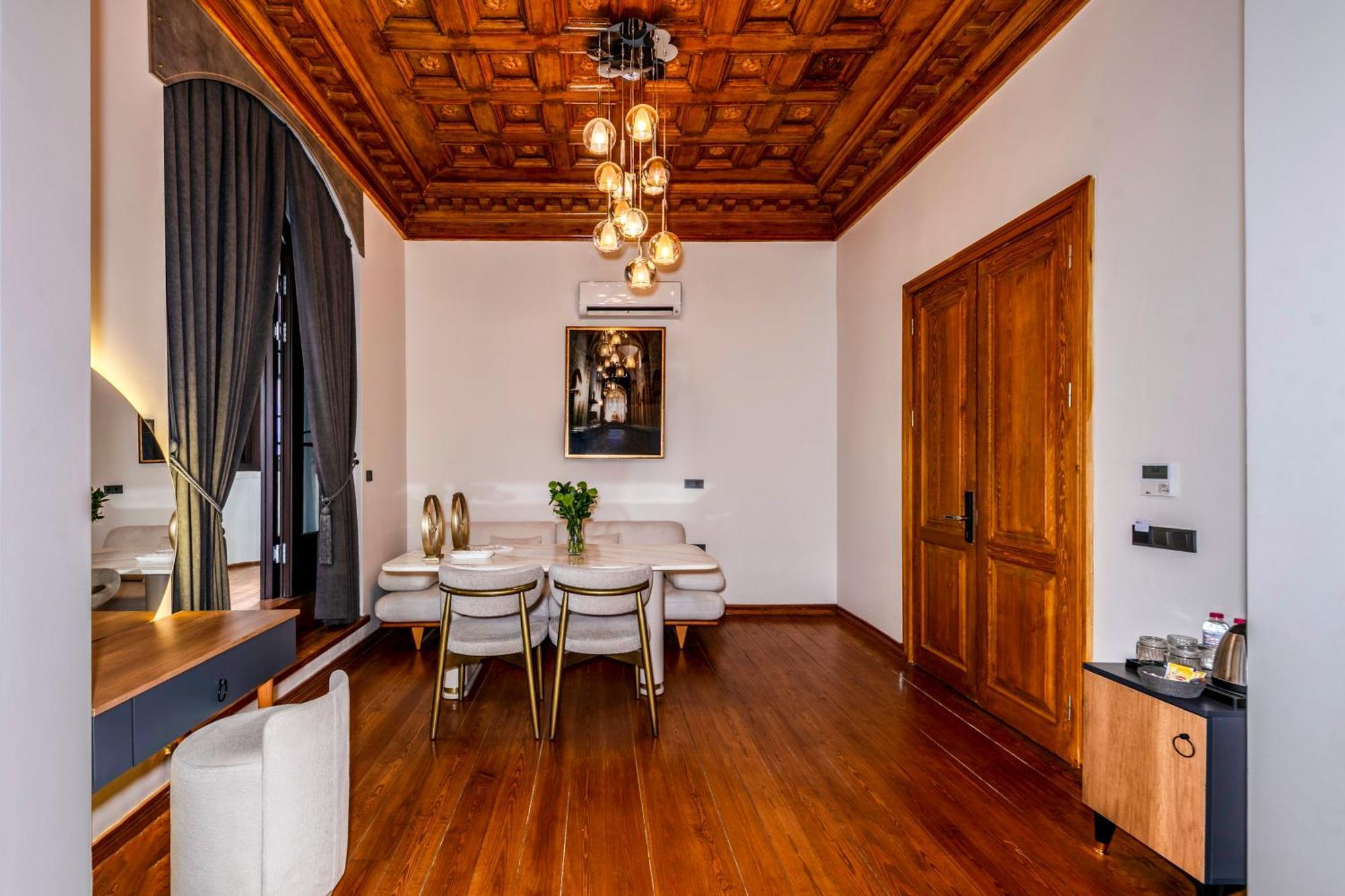 Elmira Pera Hotel & Spa - Special Class Istanbul Ngoại thất bức ảnh