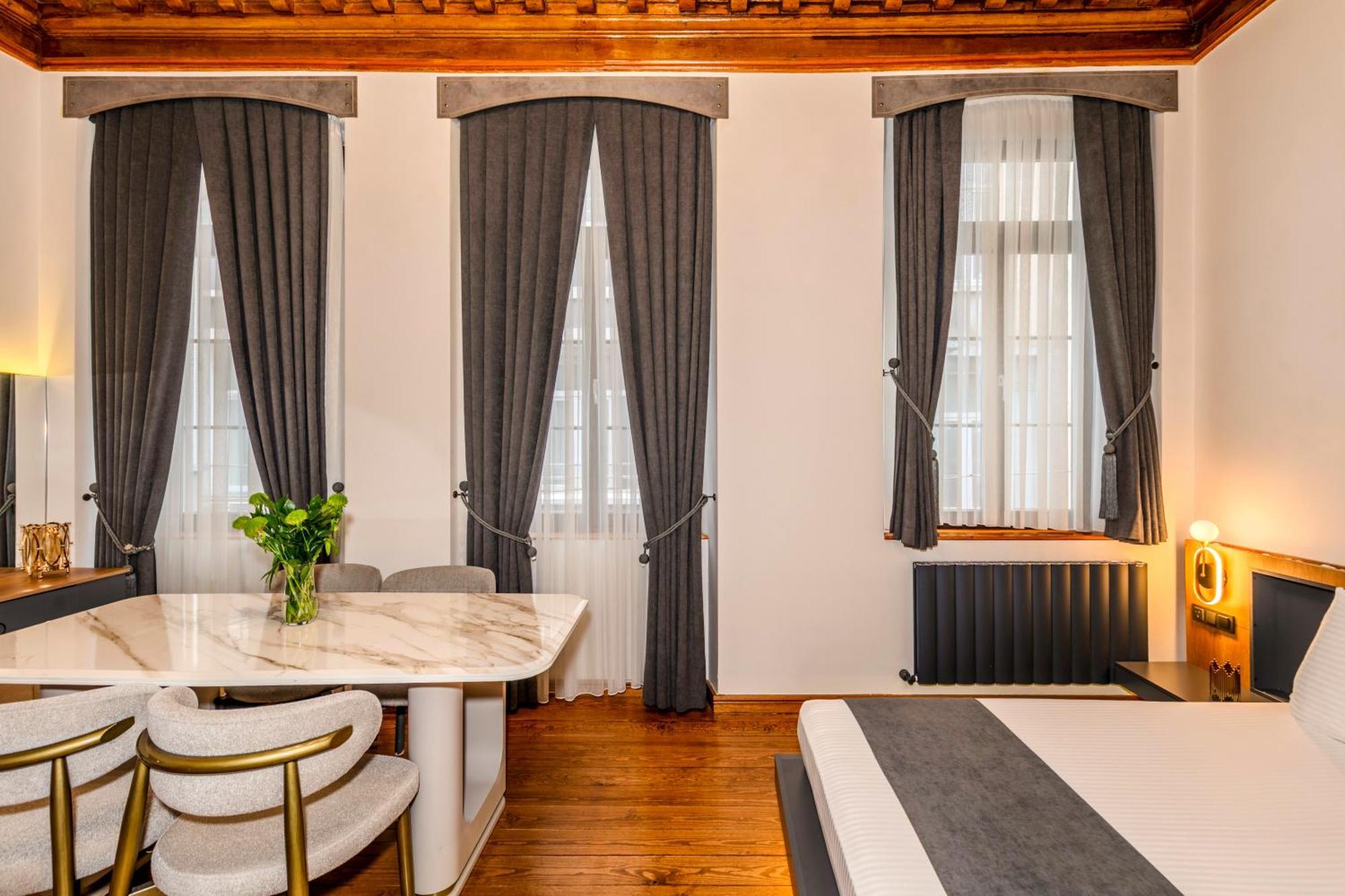 Elmira Pera Hotel & Spa - Special Class Istanbul Ngoại thất bức ảnh